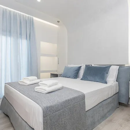Port View Modern Apartment, Corfu Town Apartment *