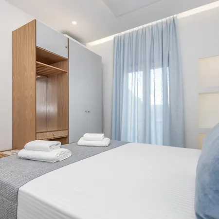 Port View Modern Apartment, Corfu Town * Corfu (city)